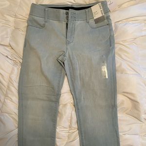 Nine West slim straight stretch jeans with tummy slimmer. Size 10